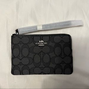 Brand New Coach Wristlet NWT